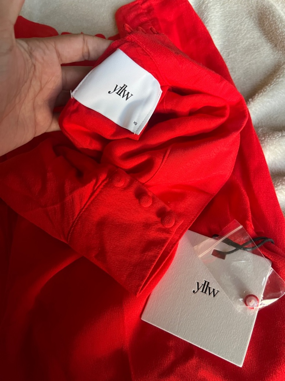 Yellow the Label RAYA DRESS β RED - Picture 9 of 10